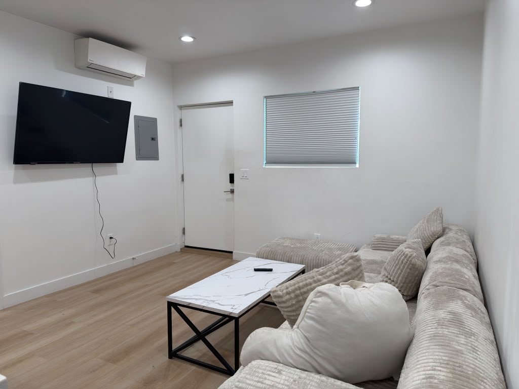 Encino Garage Conversion after, photo 5